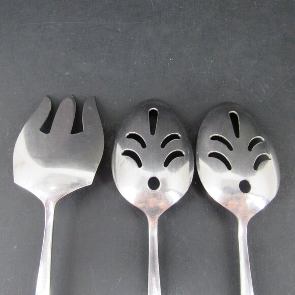 Oneida Starburst Stainless Steel Japan 2 Serving Spoons and 1 Serving Fork - Picture 7 of 9